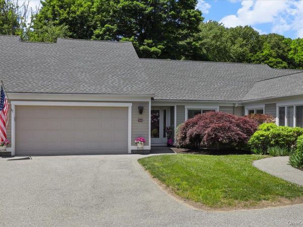 758 Heritage Hills, Unit B, Somers, NY 10589
