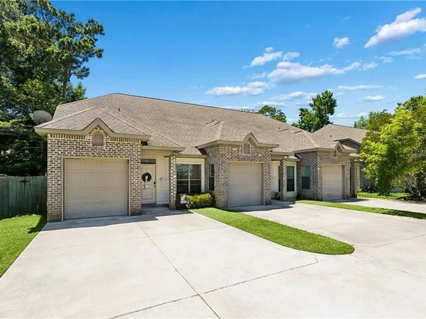 708 HEAVENS Drive , Mandeville, LA 70471
