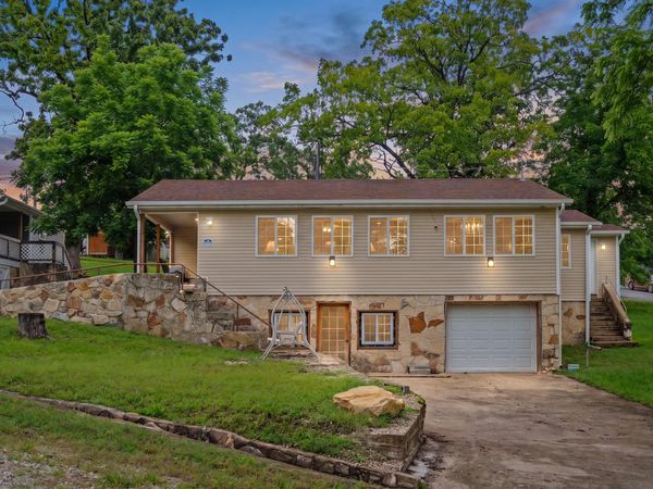 177 Benton Avenue , Rockaway Beach, MO 65740