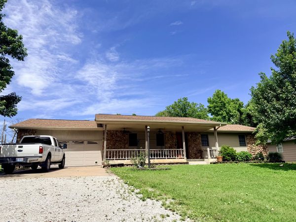 507 S Allison Street , Greenfield, MO 65661