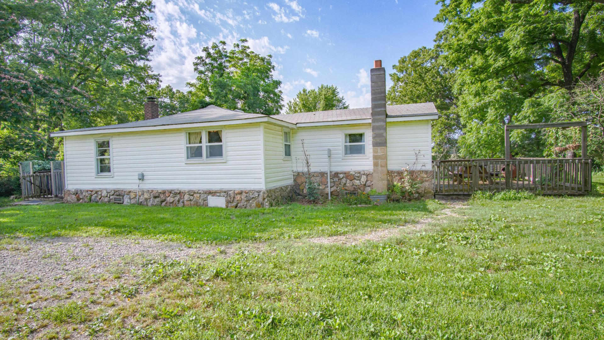 9399 Hopper Lane, Mountain Grove, MO 65711 Main Photo