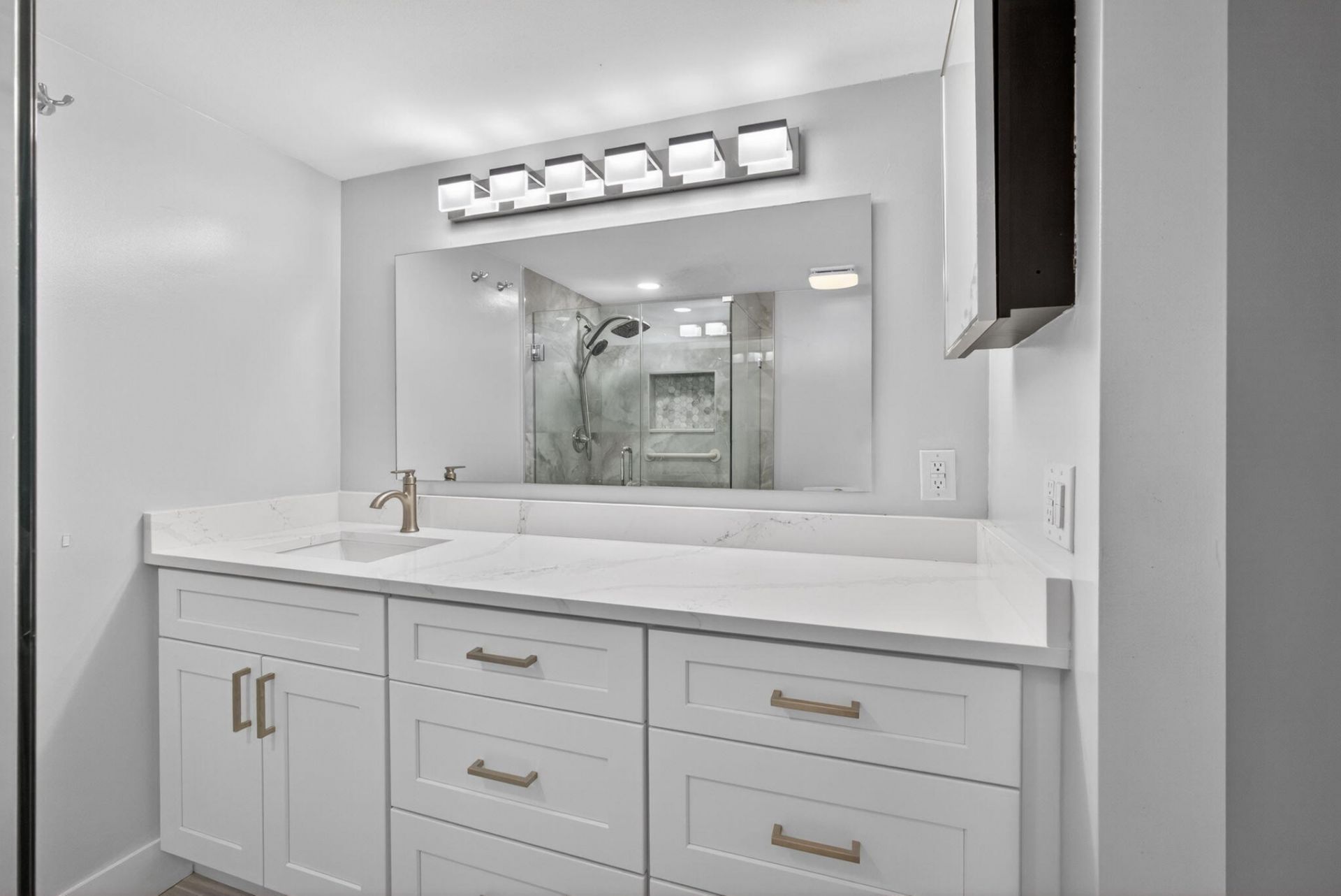 183 Charter Way, West Palm Beach, FL 33407 Photo