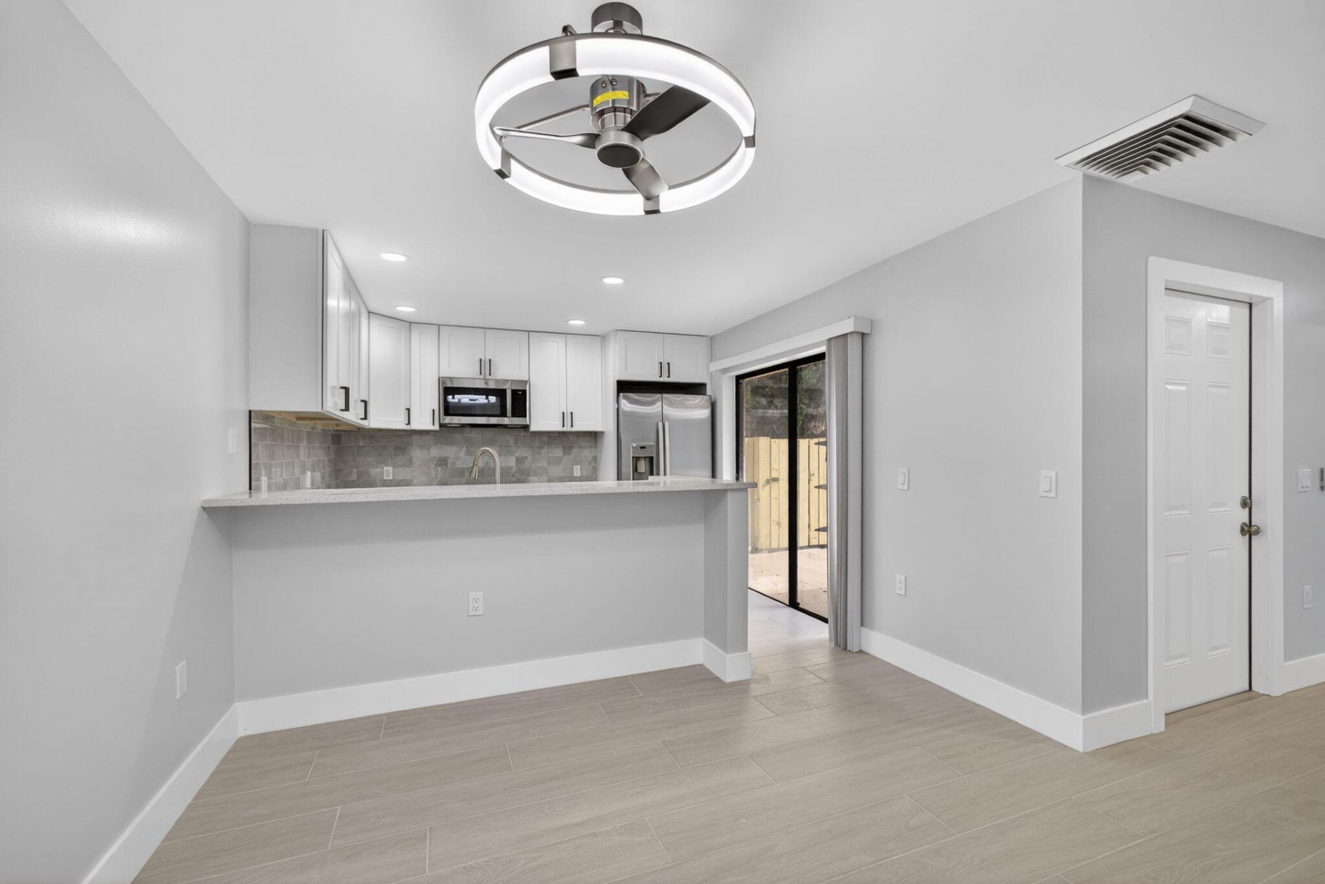 183 Charter Way, West Palm Beach, FL 33407 Photo