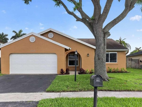 1329 SW 151st Way, Sunrise, FL 33326