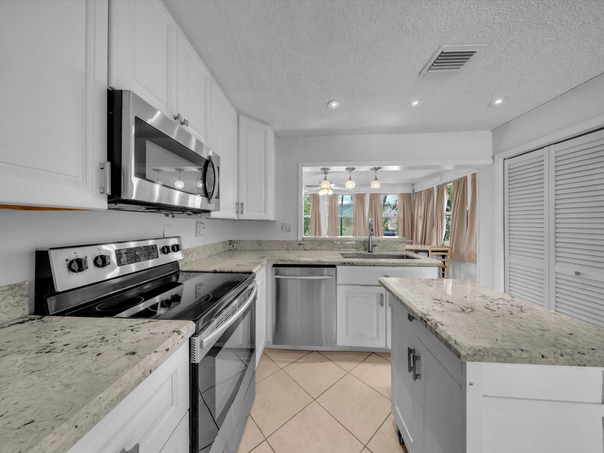 4935 NW 54th Street, Tamarac, FL 33319 Photo