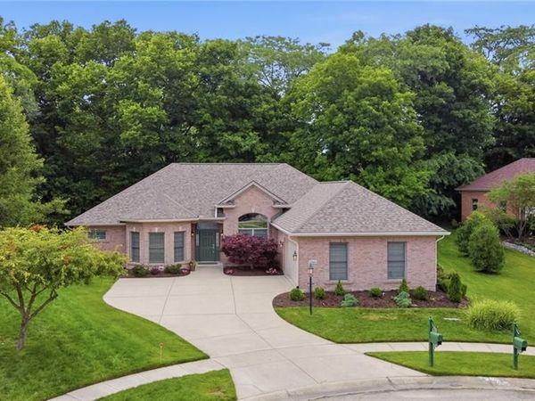 1901 N Regent Park Drive, Bellbrook, OH 45305