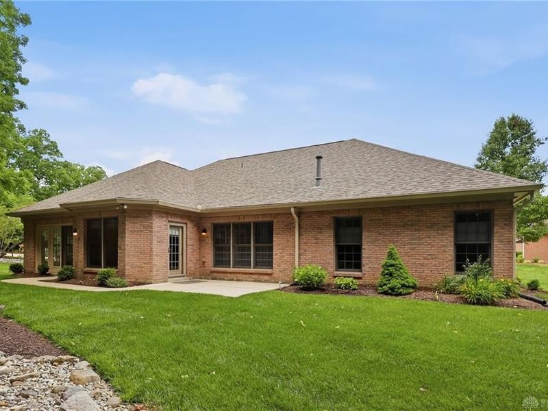 1901 N Regent Park Drive, Bellbrook, OH 45305 Photo 52