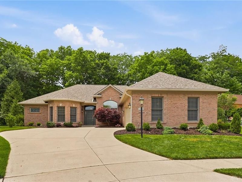 1901 N Regent Park Drive, Bellbrook, OH 45305 Photo 7