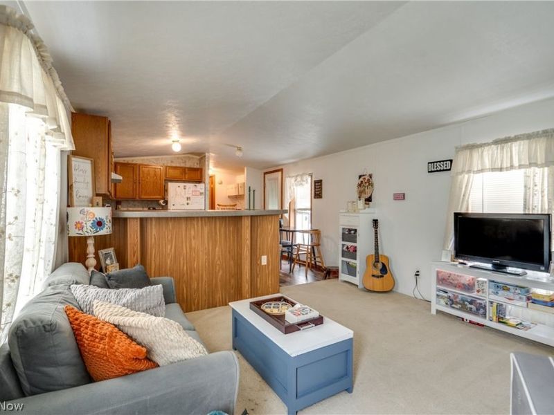 12710 Lisbon Street SE, Paris, OH 44669 Photo 9