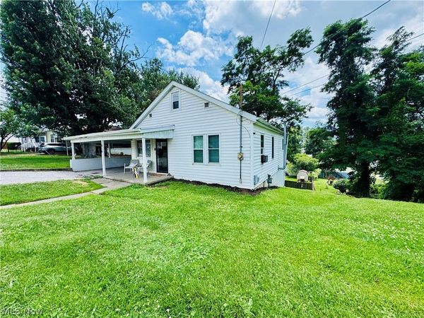 816 21st Street, Vienna, WV 26105