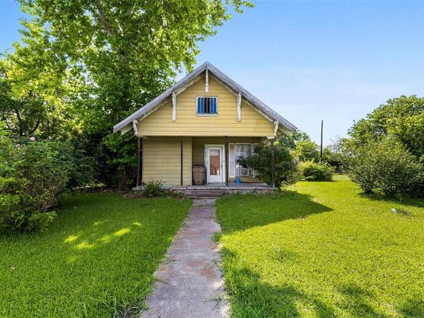 603 Gladys Street, Lone Oak, TX 75453