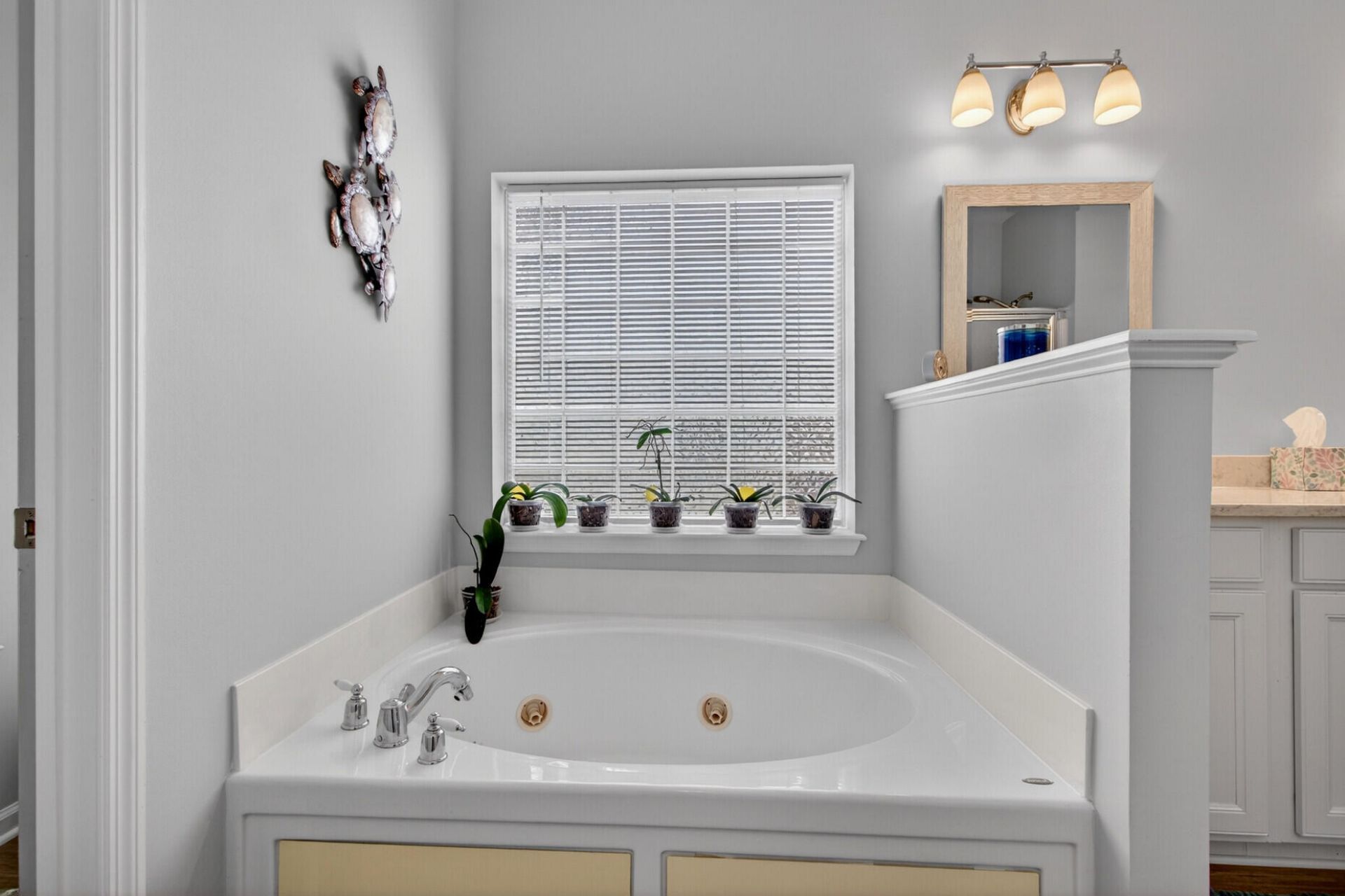 1561 Ashley Garden Boulevard Photo 34