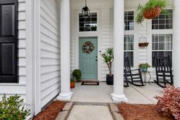 1561 Ashley Garden Boulevard photo 4