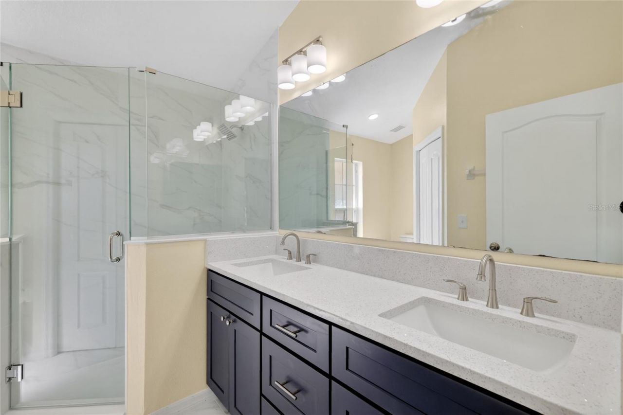 2717 Savannah Drive, Leesburg, FL 34748 Photo