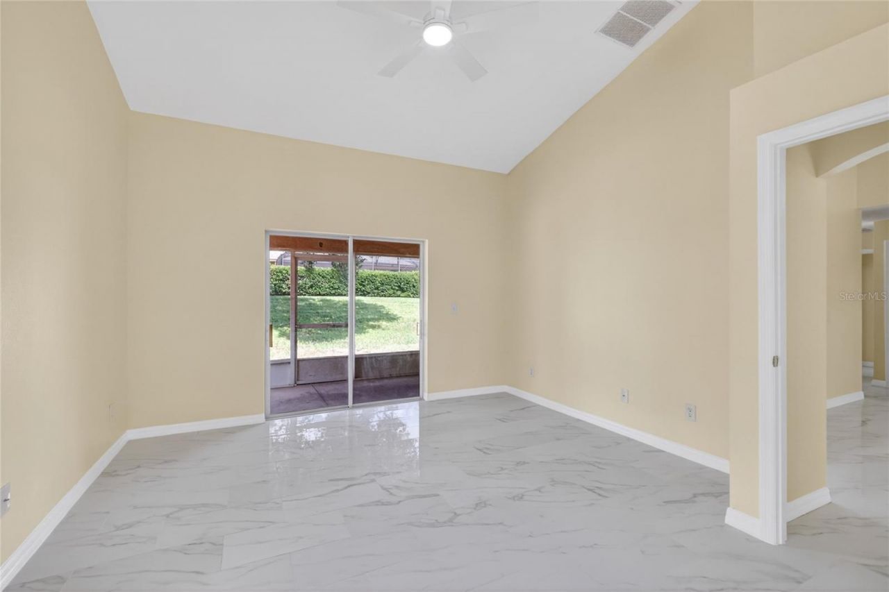 2717 Savannah Drive , Leesburg, FL 34748 Photo
