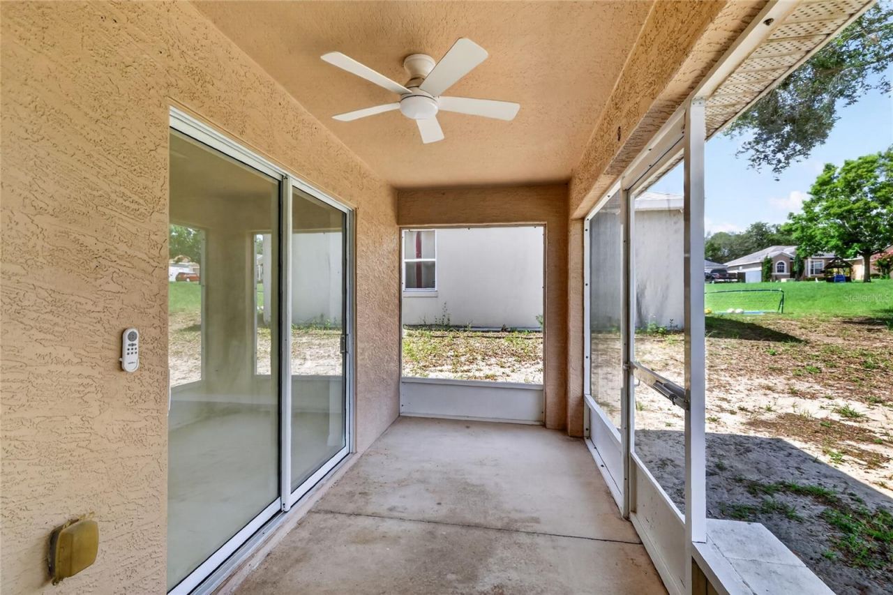 2717 Savannah Drive , Leesburg, FL 34748 Photo