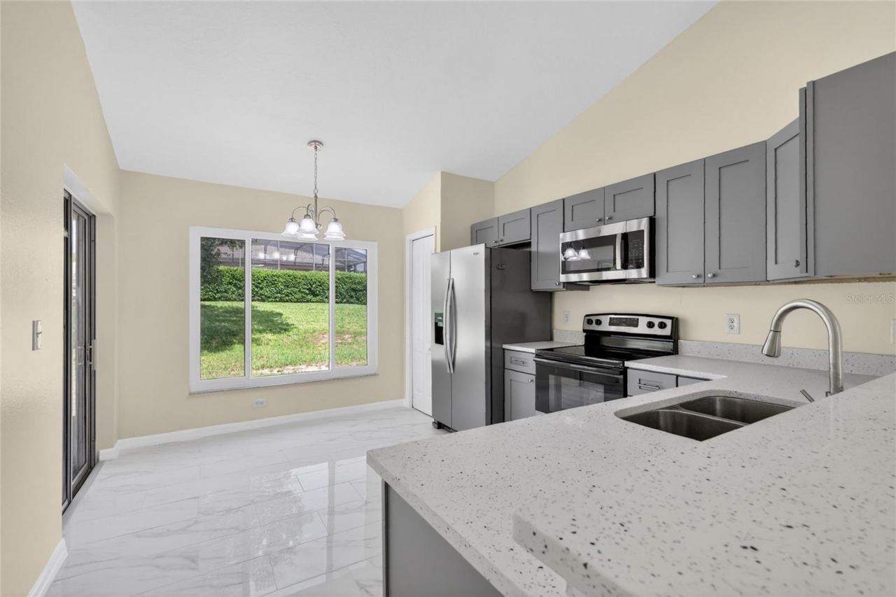 2717 Savannah Drive , Leesburg, FL 34748 Photo