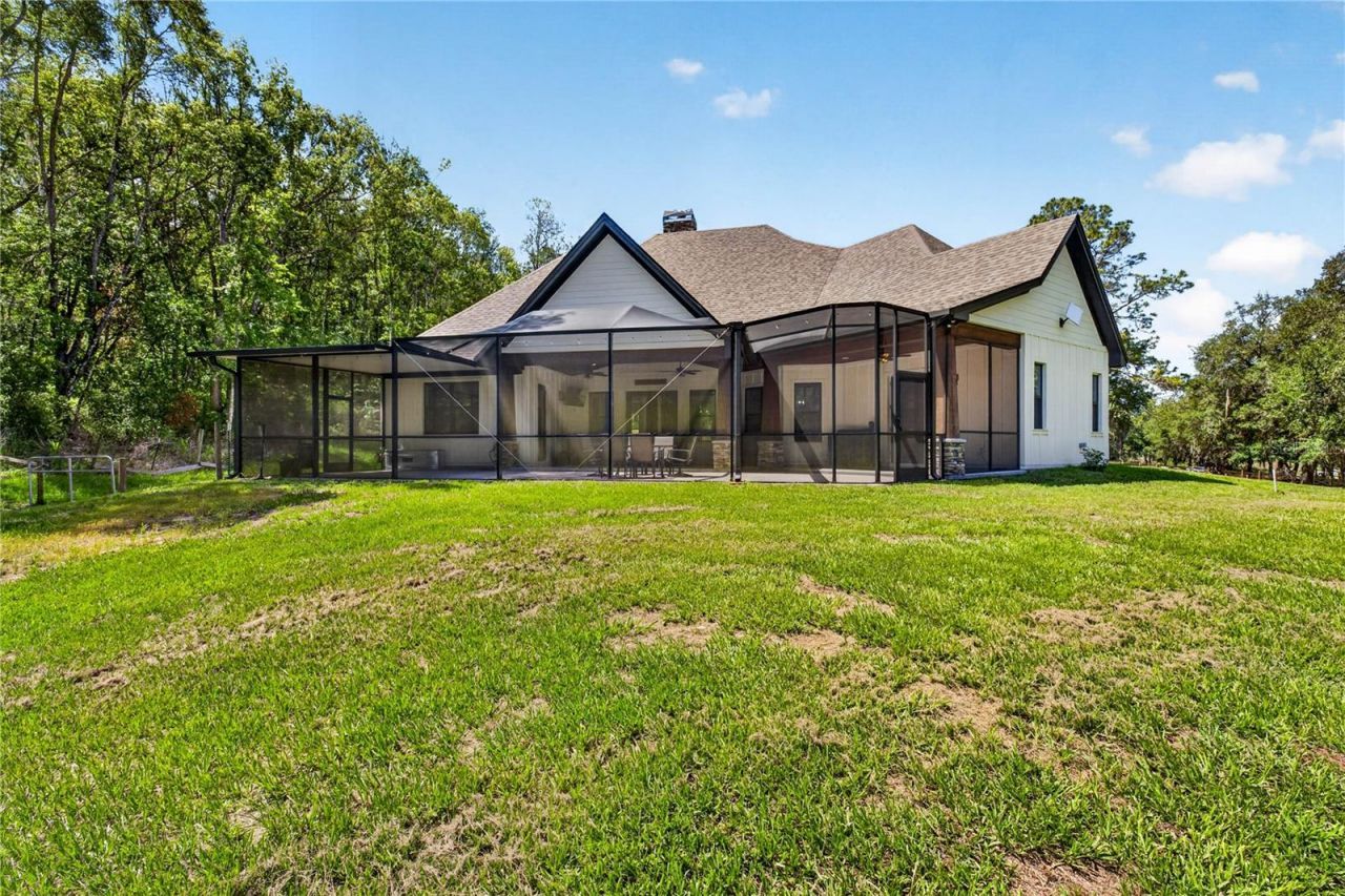 17265 Meadow Bluff View, Dade City, FL 33523 Photo