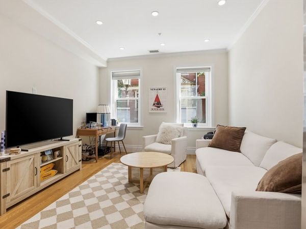 73 Myrtle St, Unit 2, Boston, MA 02114