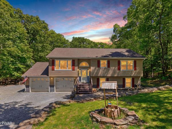 108 Heavenly Valley Drive, Tafton, PA 18464