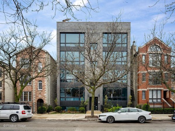 1446 W Cortez Avenue, Unit 4W, Chicago, IL 60642