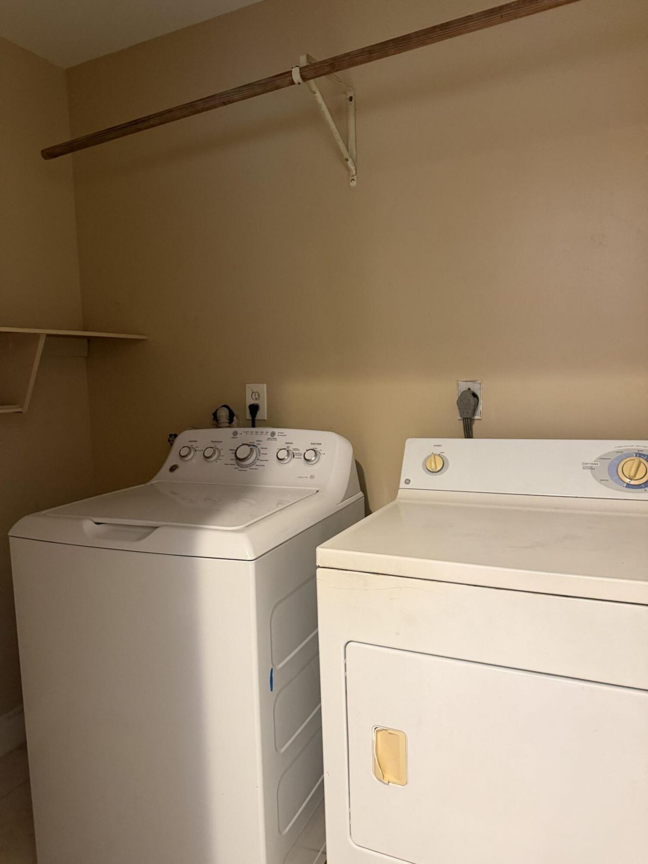 507 S 10th Street, Unit B, Fort Pierce, FL 34950 Photo