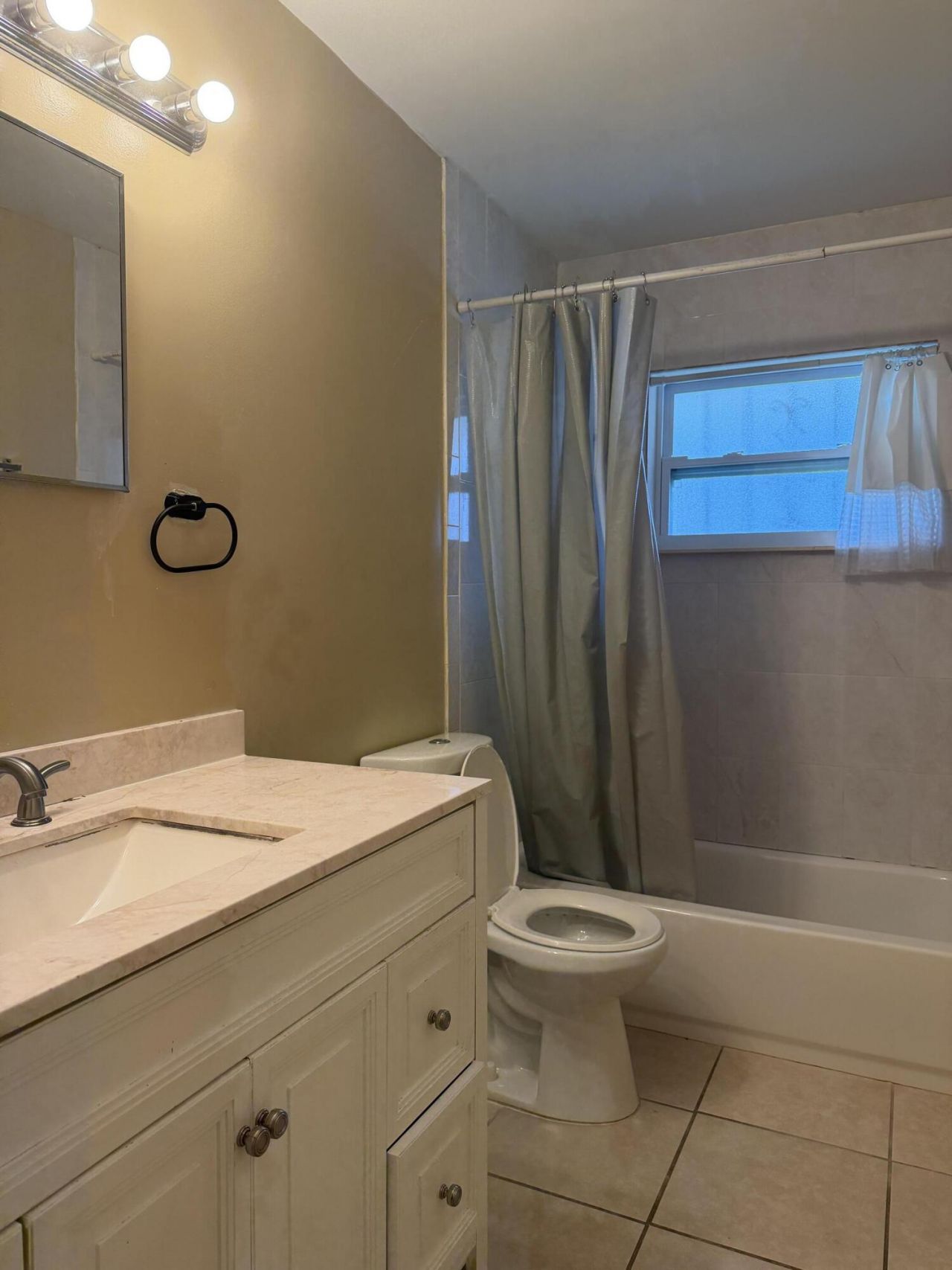 507 S 10th Street, Unit B, Fort Pierce, FL 34950 Photo