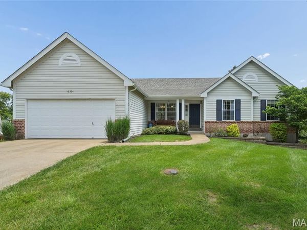 16301 Cherry Hills Meadows Court, Wildwood, MO 63040