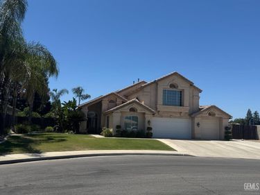 513 Westerville Court, Bakersfield, CA 93312
