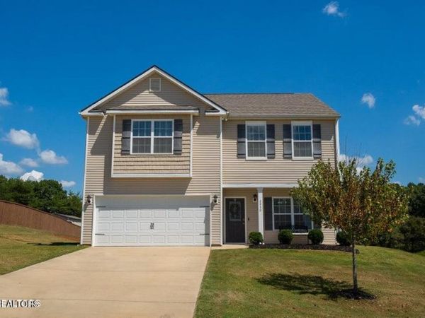 2950 Sagegrass Drive, Louisville, TN 37777