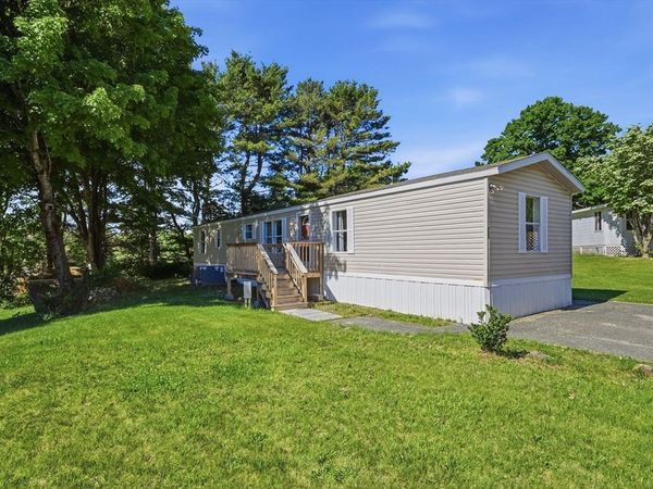 29 Birch Lane, Wales, MA 01081