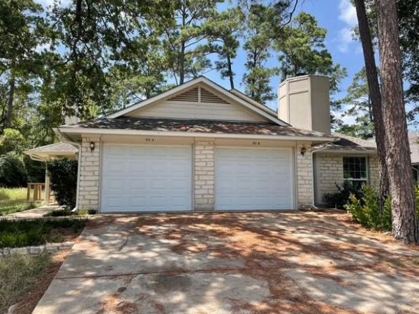 110 N Kanaio DR, Unit B, Bastrop, TX 78602