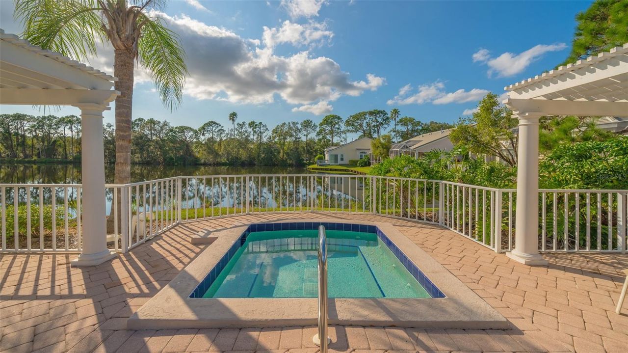 7630 Whitebridge Glen , Bradenton, FL 34201 Photo