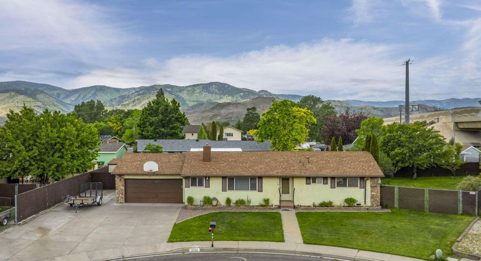 3704 Cinnabar Avenue, Carson City, NV 89706 Photo