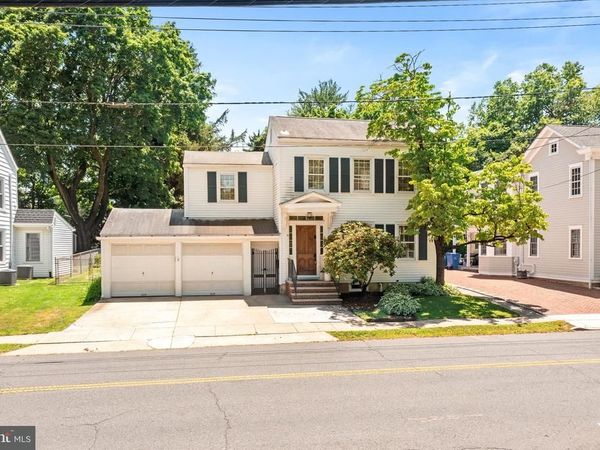 16 STATION ROAD, CRANBURY, NJ 08512