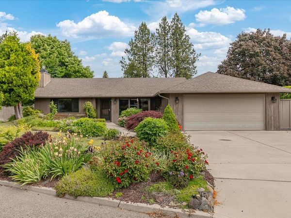 2115 E 56th Ct, Spokane, WA 99223