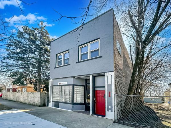 2711 E 93rd Street , Chicago, IL 60617