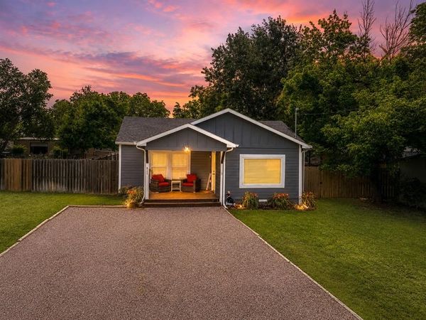 411 Dewitt Street, Collinsville, TX 76233