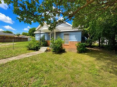 4015 Shadrack Drive, Dallas, TX 75212