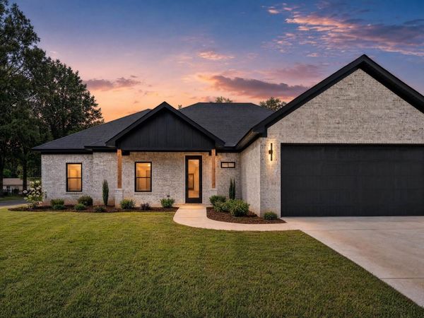 203 Apollo Way, Haskell, AR 72015
