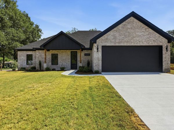203 Apollo Way, Haskell, AR 72015