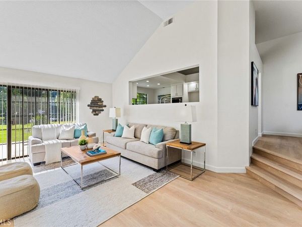 20095 Waterford Lane, Unit 101, Huntington Beach, CA 92646