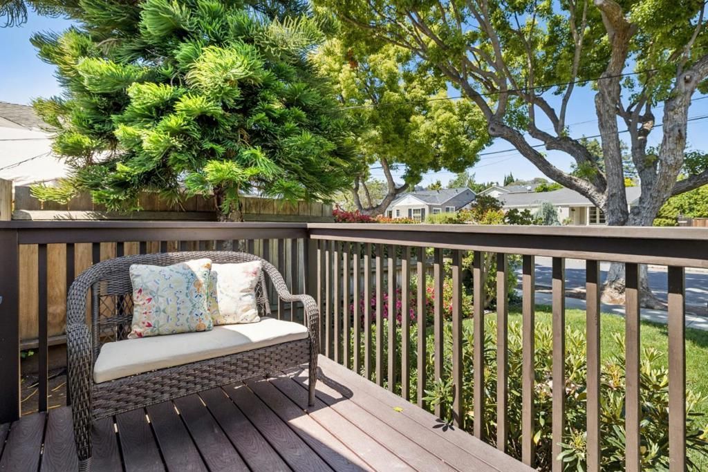 967 Mc Cue Avenue, San Carlos, CA 94070 Main Photo