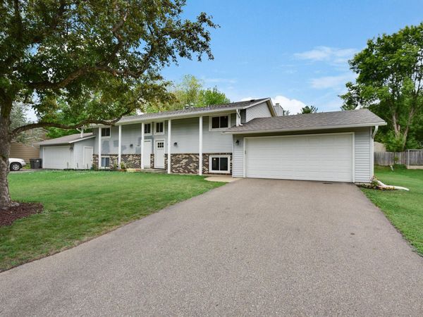 7315 Stewart Drive, Eden Prairie, MN 55346