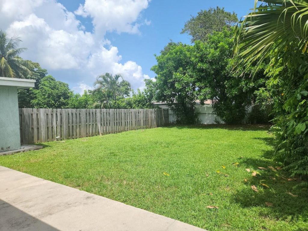 2940 NE 19th Terrace, Unit South Side, Lighthouse Point, FL 33064 Photo