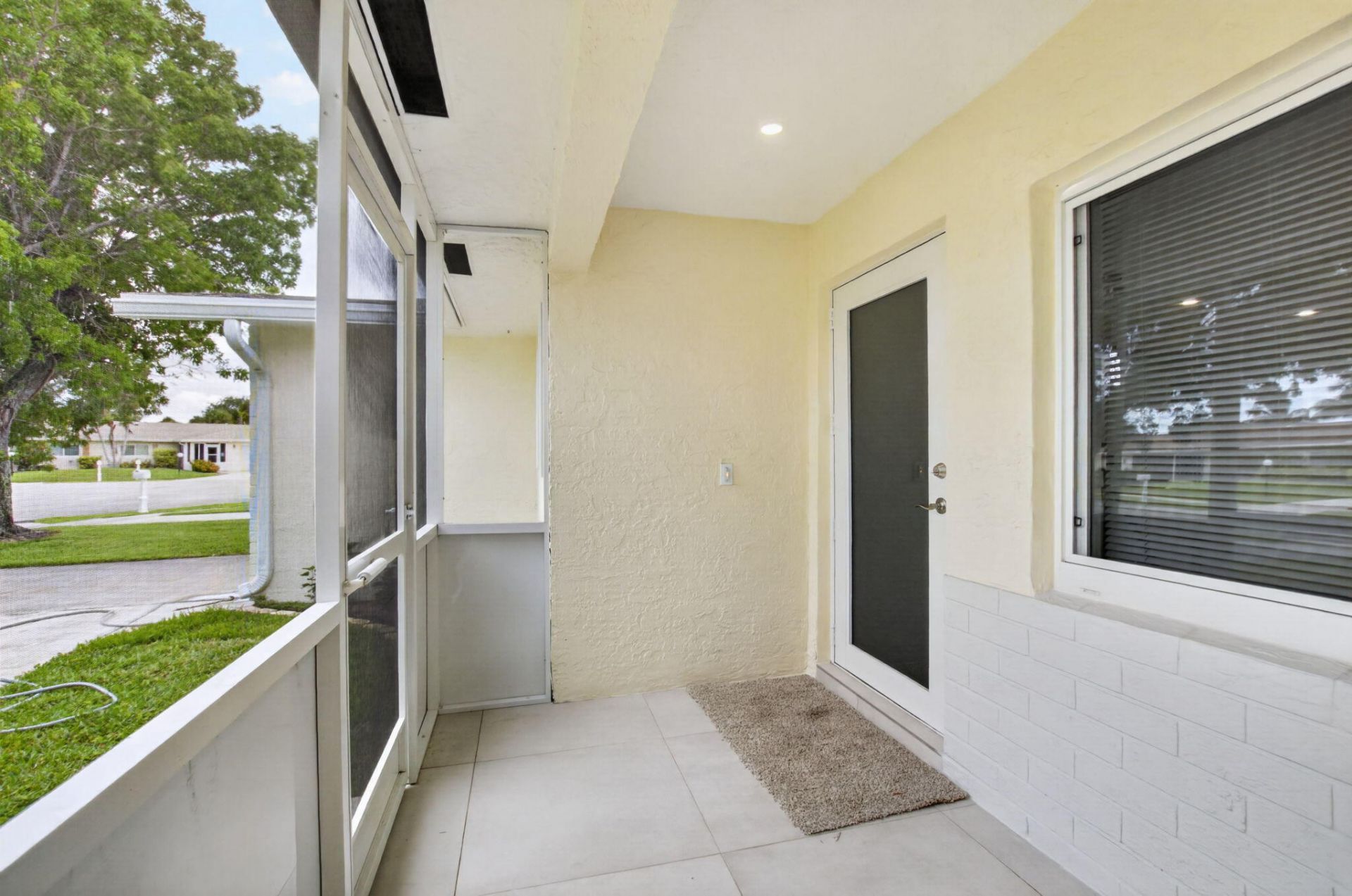 6049 Vía Diana, Delray Beach, FL 33484 Photo