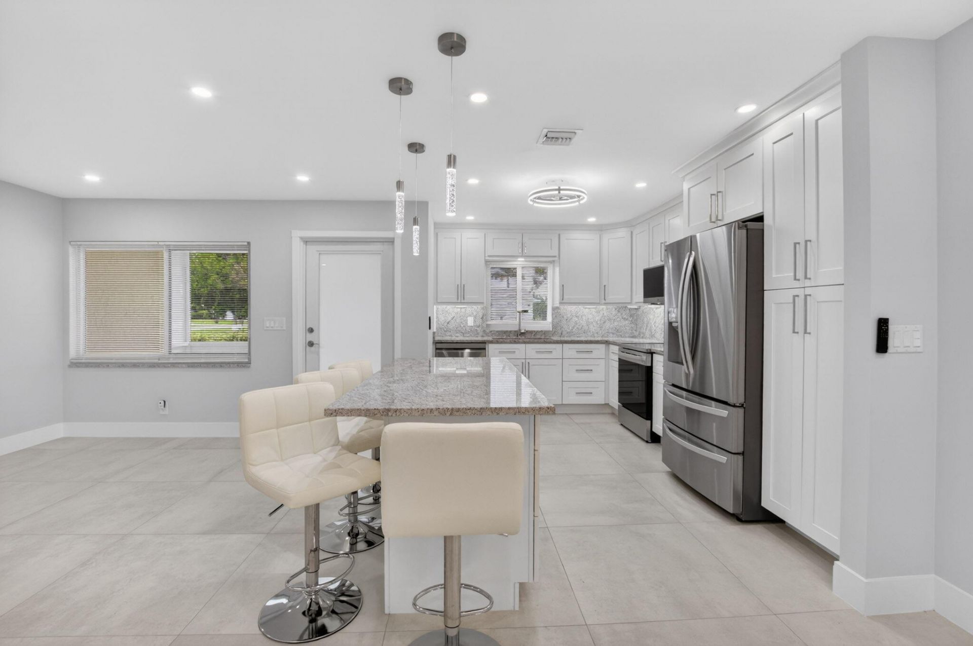 6049 Vía Diana, Delray Beach, FL 33484 Photo