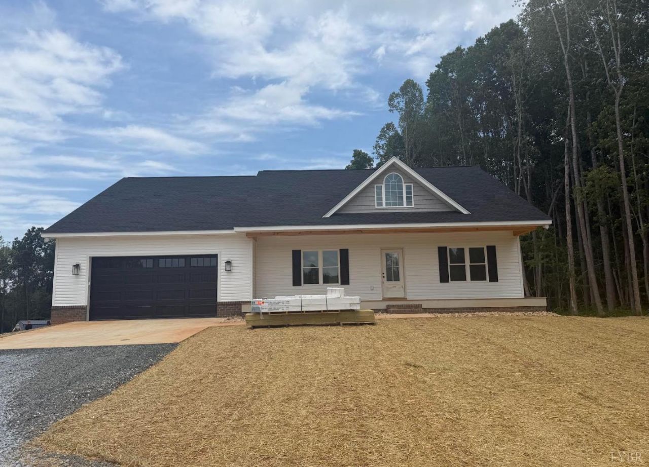 2 Spring Grove Road, Spout Spring, VA 24593