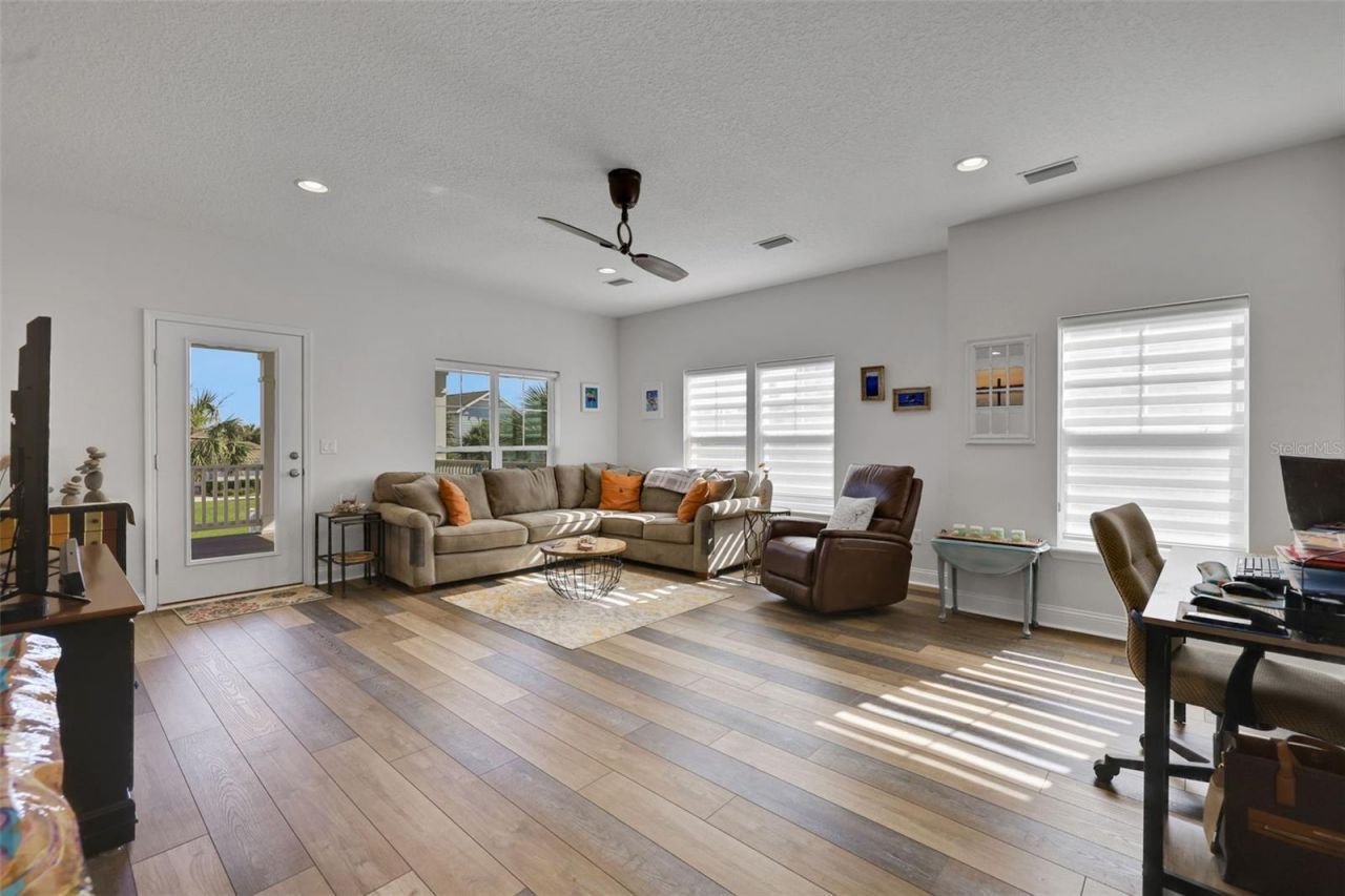 27 Sandy Beach Way , Palm Coast, FL 32137 Photo