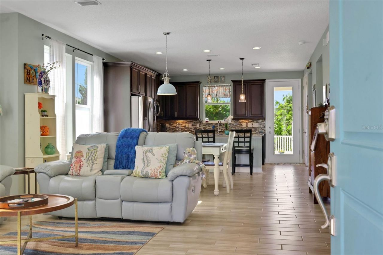 27 Sandy Beach Way , Palm Coast, FL 32137 Photo